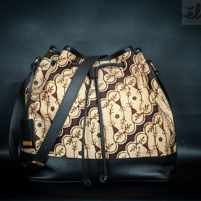 Batik Leather Bag, Cream