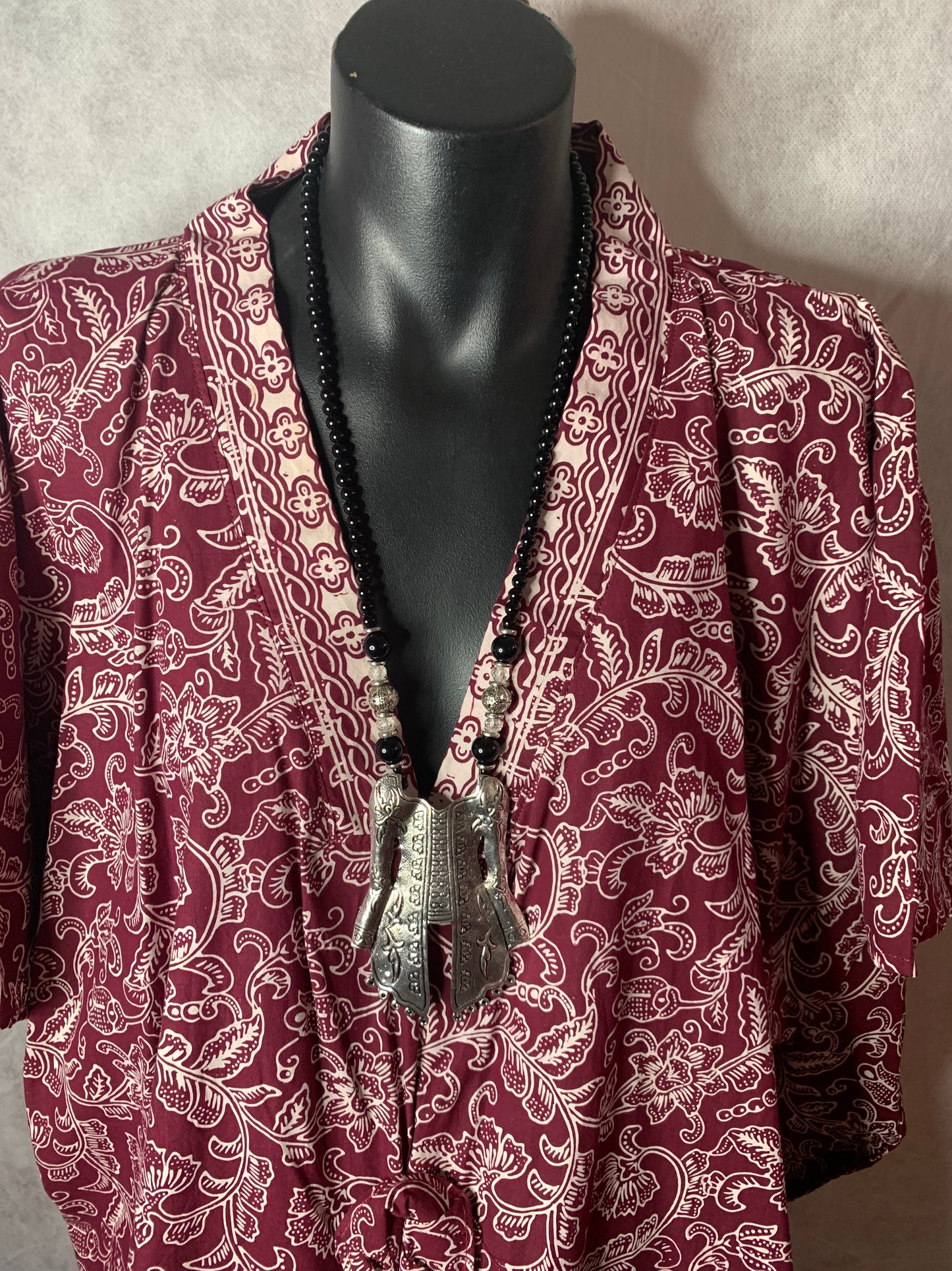 Batik Top Quality and Necklace unique