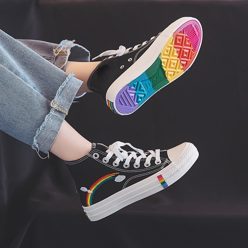 Women's Fashion 2022 Vulcanized Shoes Woman Sneakers New Rainbow Retro Canvas Shoes Flat Fashion Comfortable High Shoes Women